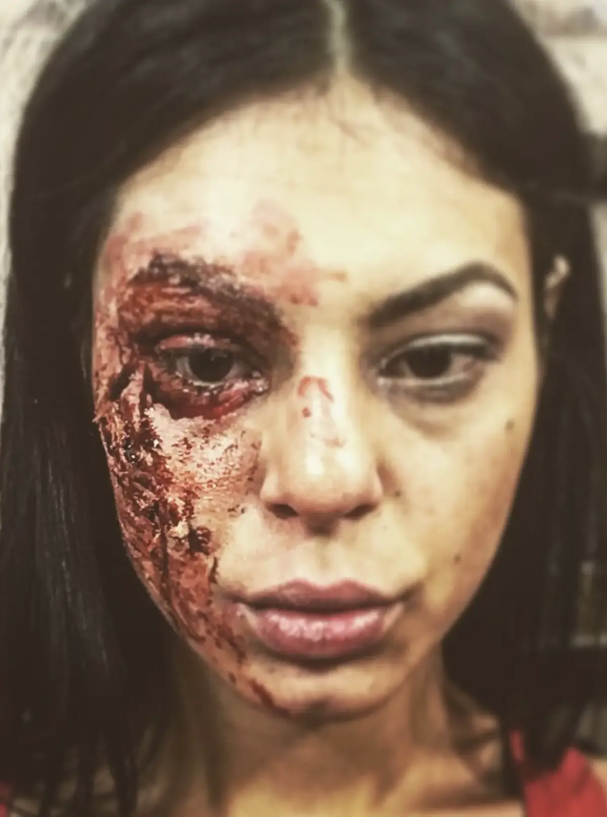 Vorführung von kreativem Halloween- und Spezialeffekt-Make-up 20.